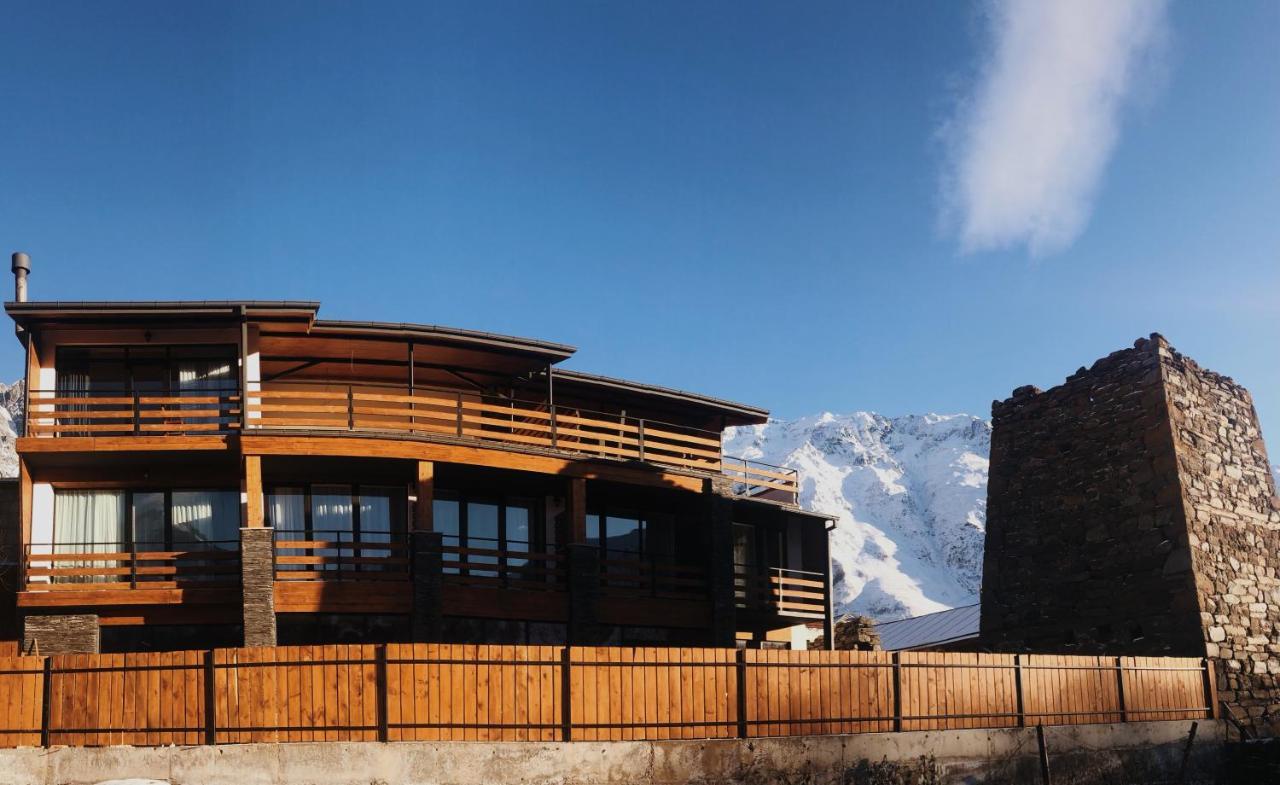 Capra Hotel Kazbegi Exterior photo