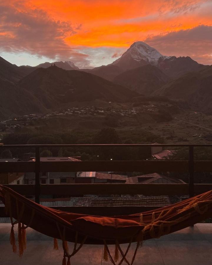 Capra Hotel Kazbegi Exterior photo